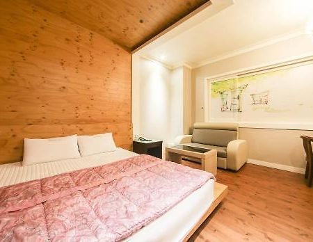 O2 Motel Changwon Exterior photo